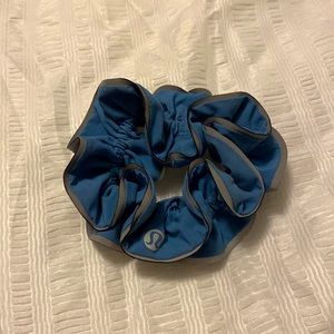 Lululemon Scrunchie
